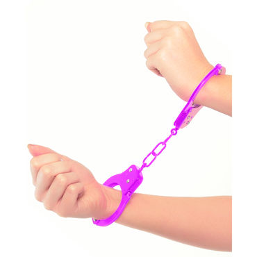 Pipedream Neon Fun Cuffs, фиолетовые - Наручники неоновые металлические с ключиками - купить в секс шопе Pipedream Neon Fun Cuffs, фиолетовые - Наручники неоновые металлические с ключиками - купить в секс шопе