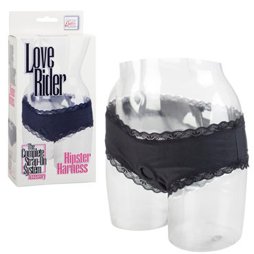 California Exotic Love Rider Hipster Harness, черные, Трусики женские для крепления фаллоимитаторов California Exotic Love Rider Hipster Harness, черные, Трусики женские для крепления фаллоимитаторов