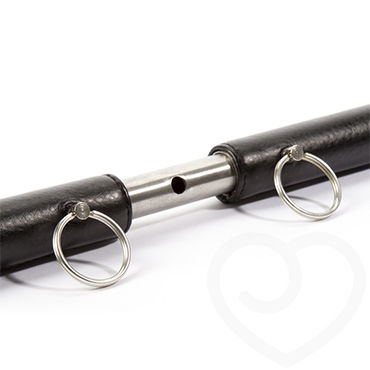 Fifty Shades of Grey Trust Me Adjustable Spreader Bar and Cuff Set - Распорка для фиксации с мягкими манжетами - купить в секс шопе Fifty Shades of Grey Trust Me Adjustable Spreader Bar and Cuff Set - Распорка для фиксации с мягкими манжетами - купить в секс шопе