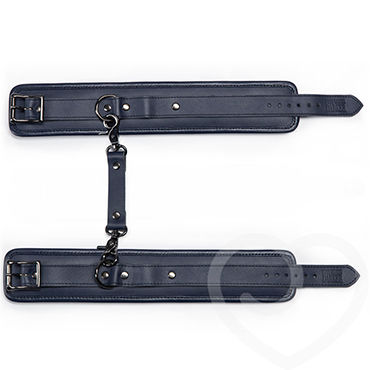 Fifty Shades Darker No Bounds Ankle Cuffs - Фиксаторы для лодыжек из натуральной кожи - купить в секс шопе Fifty Shades Darker No Bounds Ankle Cuffs - Фиксаторы для лодыжек из натуральной кожи - купить в секс шопе