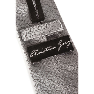 Fifty Shades of Grey Christian Greys Silver Tie - Фиксация в виде галстука - купить в секс шопе Fifty Shades of Grey Christian Greys Silver Tie - Фиксация в виде галстука - купить в секс шопе