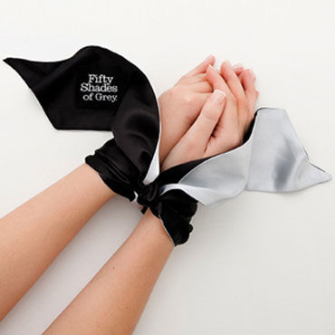 Fifty Shades of Grey Satin Restraint Wrist Tie - фото, отзывы Fifty Shades of Grey Satin Restraint Wrist Tie - фото, отзывы